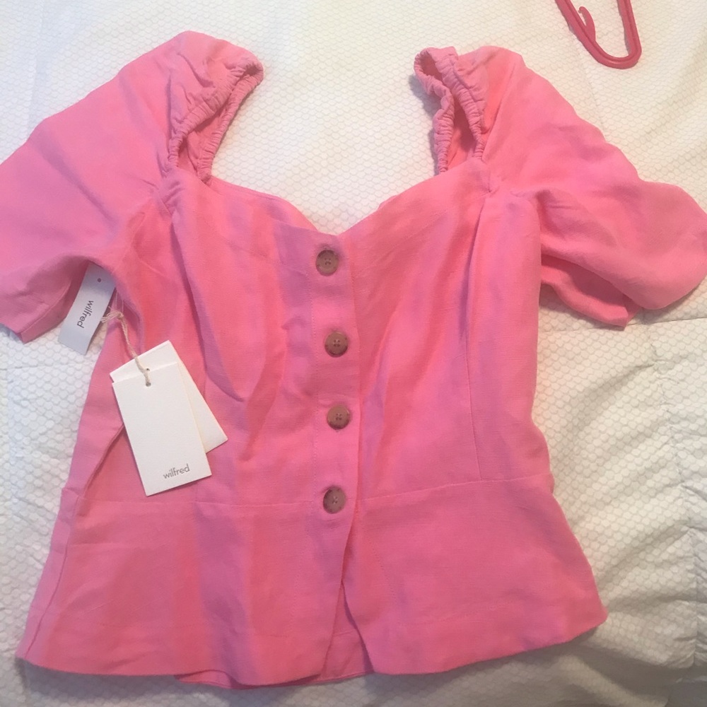 Aritzia crop blouse